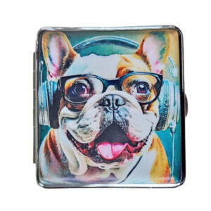 Sigarettenkoker hondje met bril en koptelefoon